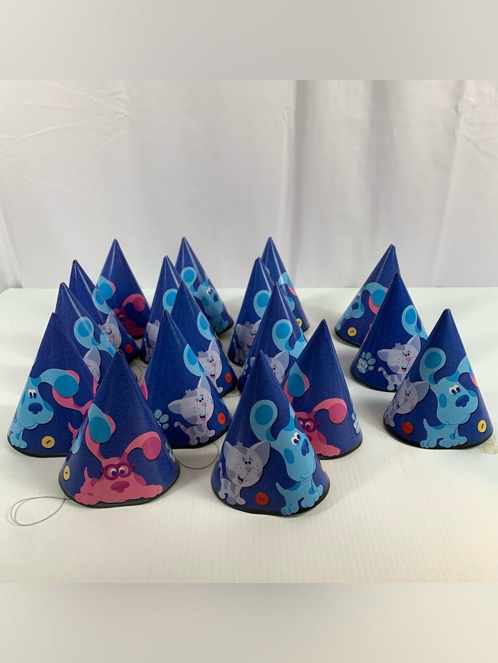 Blues Clues Birthday Cone Party Hats Vintage 2000 Hallmark Viacom Lot of 17 Hats